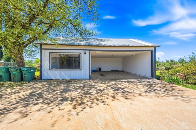17837 Coyote Lane, Anderson, CA 96007