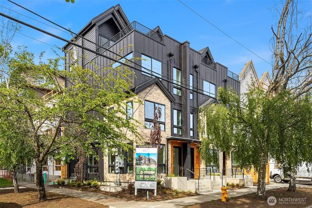 972 NW 54th Street, Seattle, WA 98107