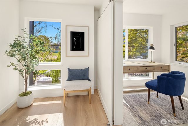 972 NW 54th Street, Seattle, WA 98107