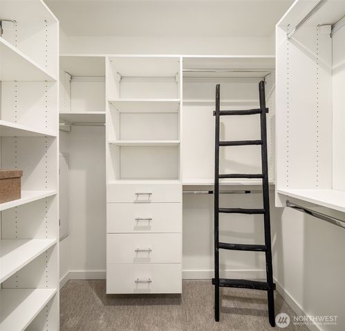 972 NW 54th Street, Seattle, WA 98107