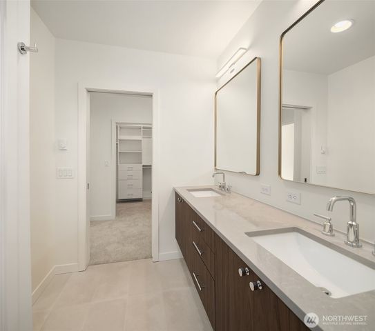 972 NW 54th Street, Seattle, WA 98107