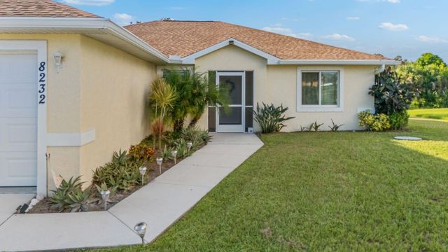 8232 WAWANA ROAD, North Port, FL 34287