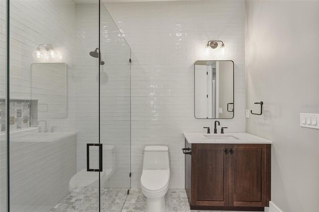 844 26TH AVENUE N, St Petersburg, FL 33704