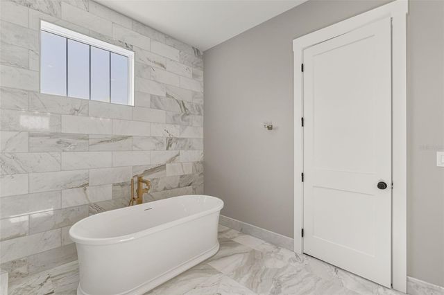 844 26TH AVENUE N, St Petersburg, FL 33704