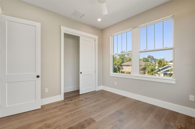 844 26TH AVENUE N, St Petersburg, FL 33704