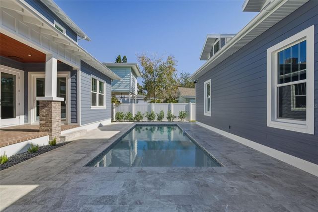 844 26TH AVENUE N, St Petersburg, FL 33704