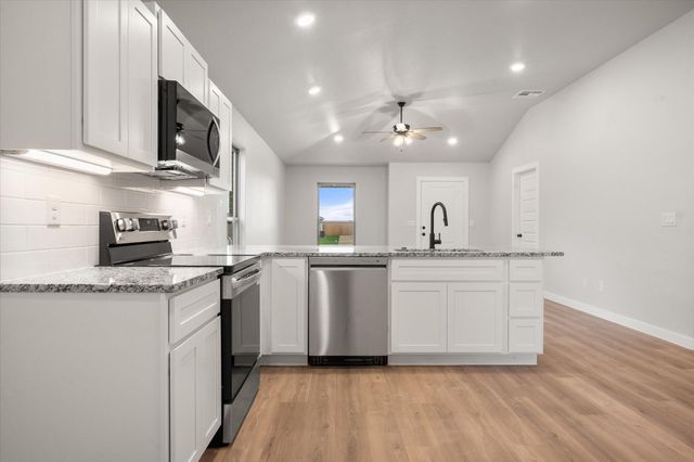 2307 133rd Street, Lubbock, TX 79423