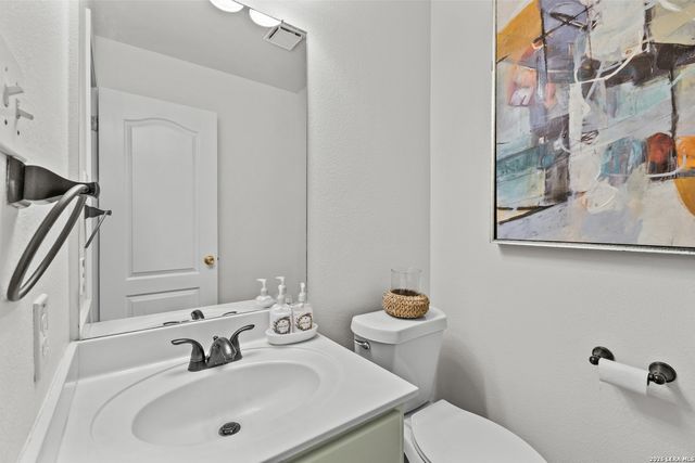 11622 Claunch, Helotes, TX 78023