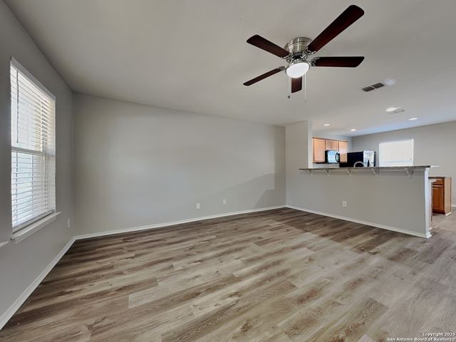 160 Hinge, Cibolo, TX 78108