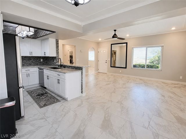 748 Nectarine Court, Henderson, NV 89014