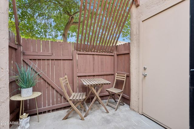 1035 E NORTHERN Avenue, Phoenix, AZ 85020