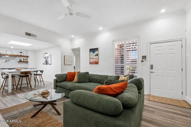 1035 E NORTHERN Avenue, Phoenix, AZ 85020