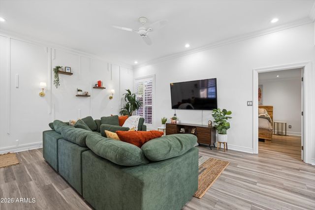 1035 E NORTHERN Avenue, Phoenix, AZ 85020