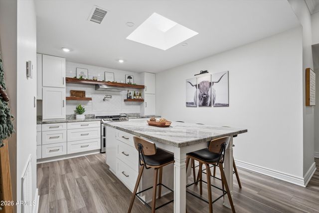 1035 E NORTHERN Avenue, Phoenix, AZ 85020