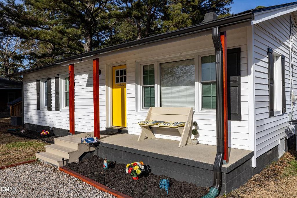 211 Viverette Avenue, Battleboro, NC 27809