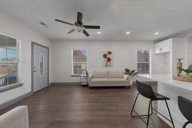 2510 Childs Street, Dallas, TX 75203