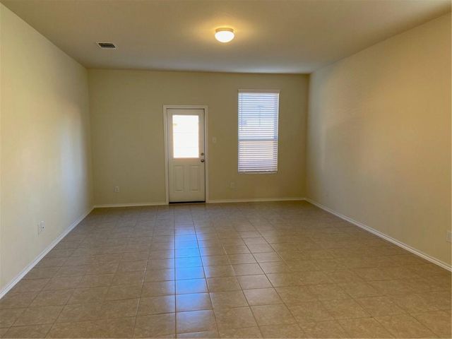 200 Kildeer PASS, Jarrell, TX 76537