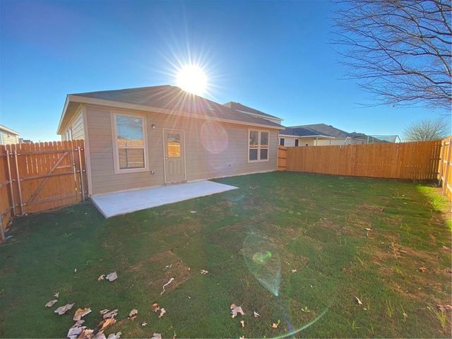 200 Kildeer PASS, Jarrell, TX 76537