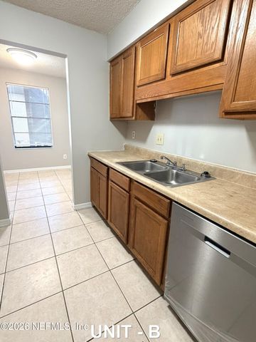 460 BENTWOOD Lane, Orange Park, FL 32073