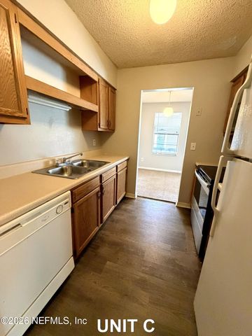 460 BENTWOOD Lane, Orange Park, FL 32073