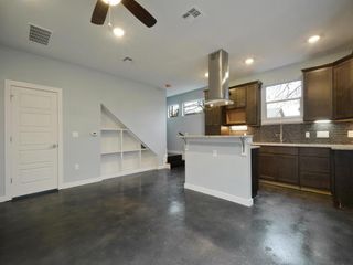 1608 Miriam Ave B, Austin, TX 78702