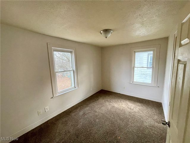 495 Elbon Avenue, Akron, OH 44306