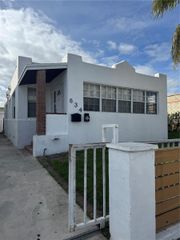 634 SW 10th Ave, Miami, FL 33130