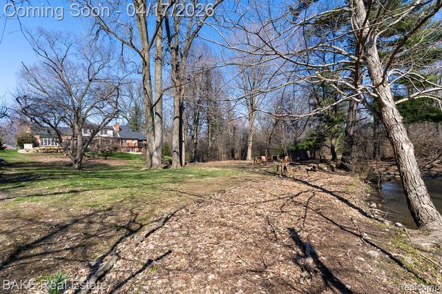 46287 Pickford Street, Northville, MI 48168