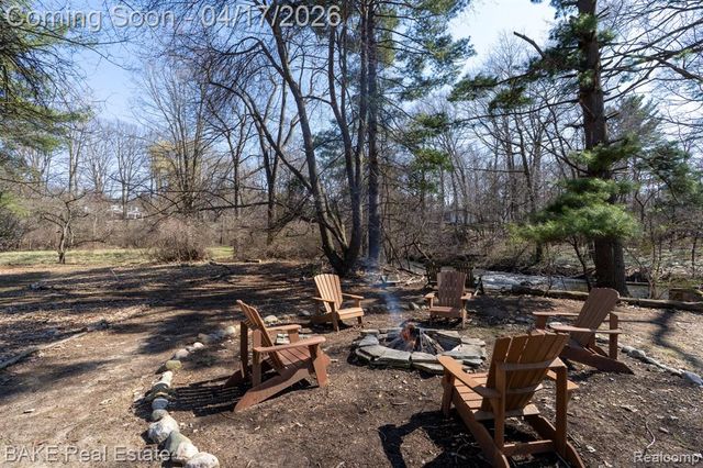 46287 Pickford Street, Northville, MI 48168