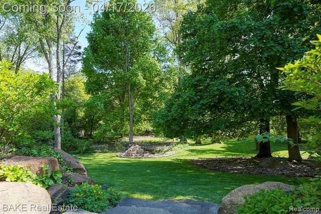46287 Pickford Street, Northville, MI 48168