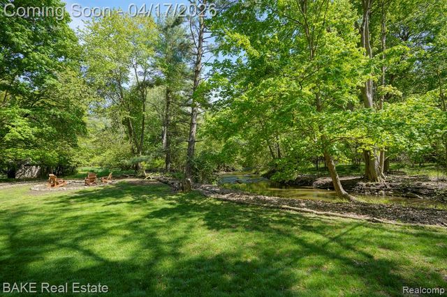 46287 Pickford Street, Northville, MI 48168