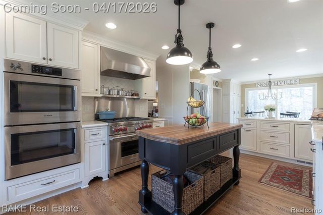 46287 Pickford Street, Northville, MI 48168