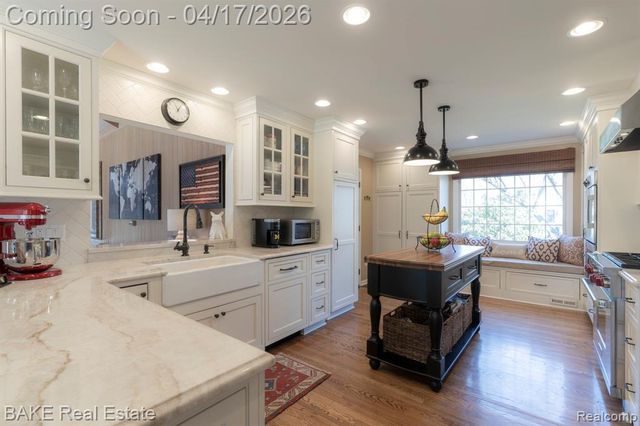 46287 Pickford Street, Northville, MI 48168