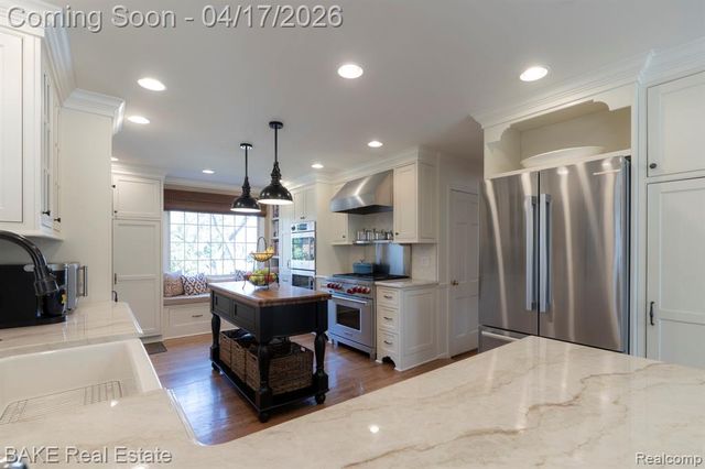 46287 Pickford Street, Northville, MI 48168