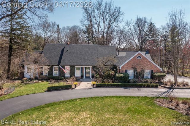 46287 Pickford Street, Northville, MI 48168
