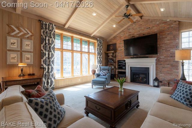 46287 Pickford Street, Northville, MI 48168