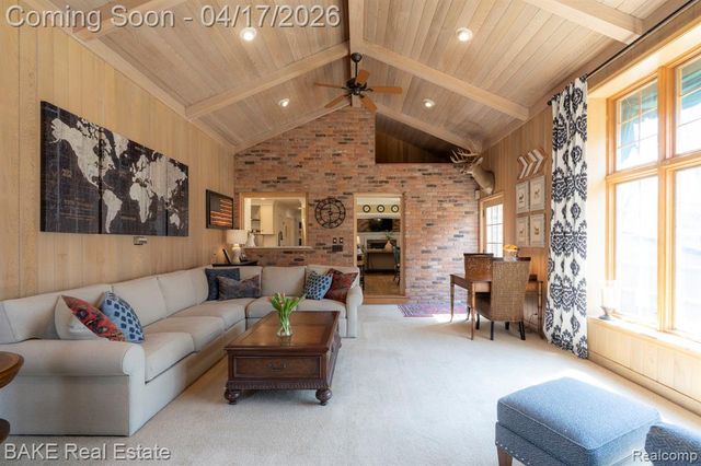 46287 Pickford Street, Northville, MI 48168