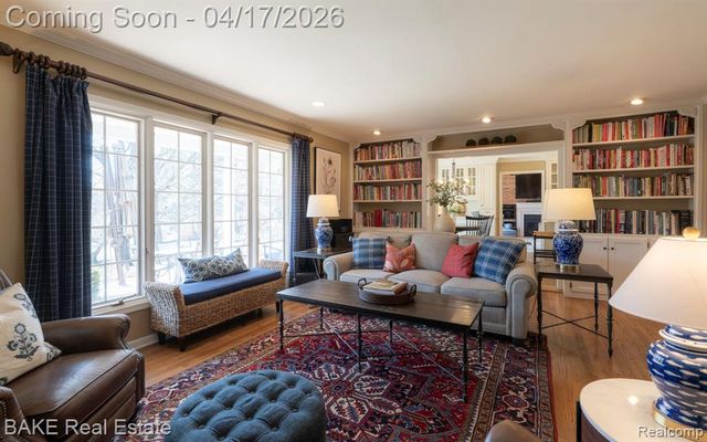 46287 Pickford Street, Northville, MI 48168