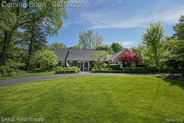 46287 Pickford Street, Northville, MI 48168