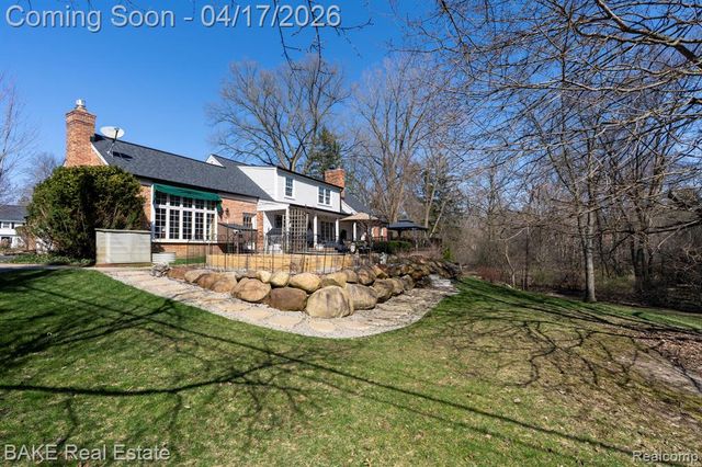 46287 Pickford Street, Northville, MI 48168
