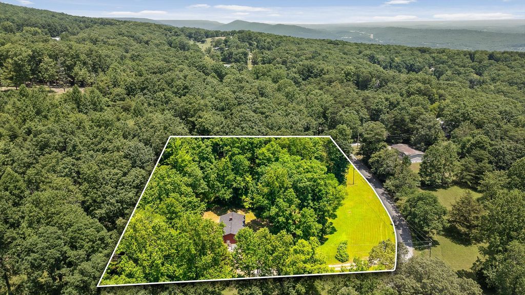 16209 Beck Road, Sale Creek, TN 37373