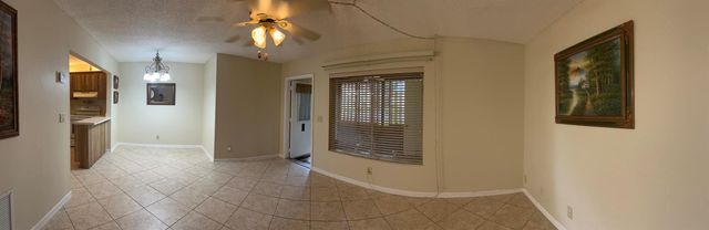 117 LAKE PINE Circle A-1, Greenacres, FL 33463