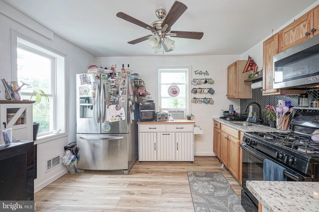 204 N 8TH ST, VINELAND, NJ 08360 — photo 4