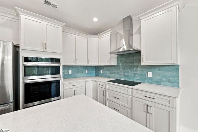517 Glendon Street, Greer, SC 29651