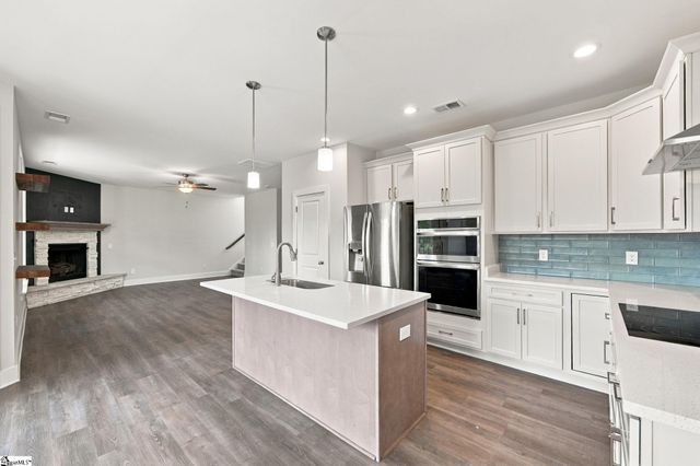 517 Glendon Street, Greer, SC 29651