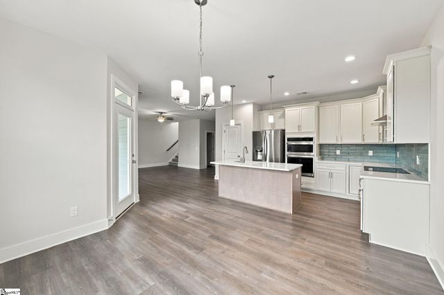 517 Glendon Street, Greer, SC 29651
