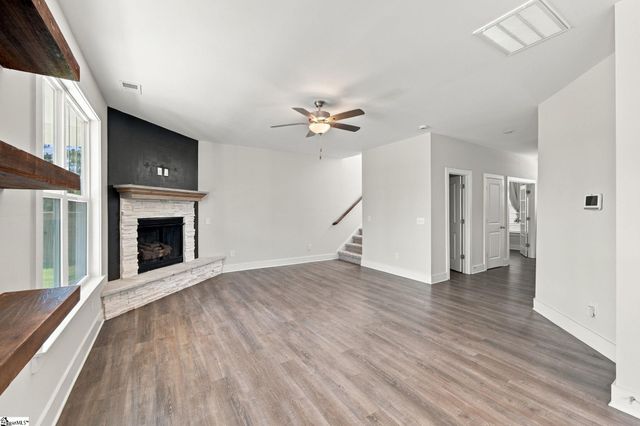 517 Glendon Street, Greer, SC 29651