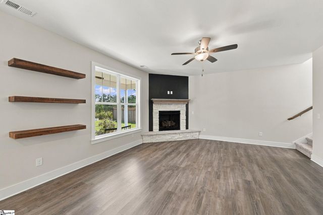 517 Glendon Street, Greer, SC 29651