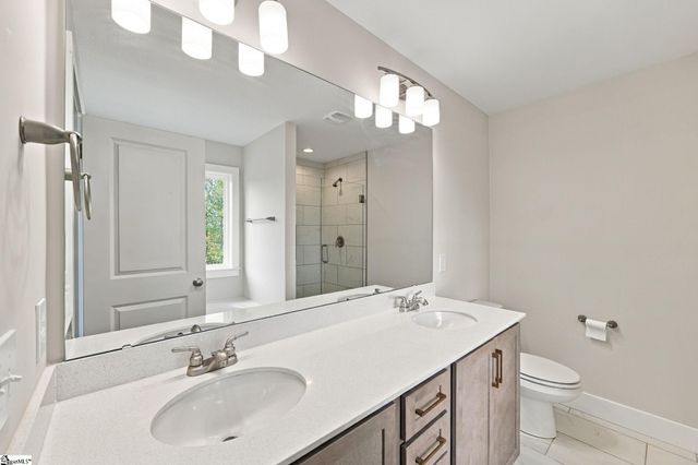 517 Glendon Street, Greer, SC 29651