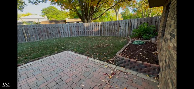 803 Oak Court, Greenfield, IN 46140
